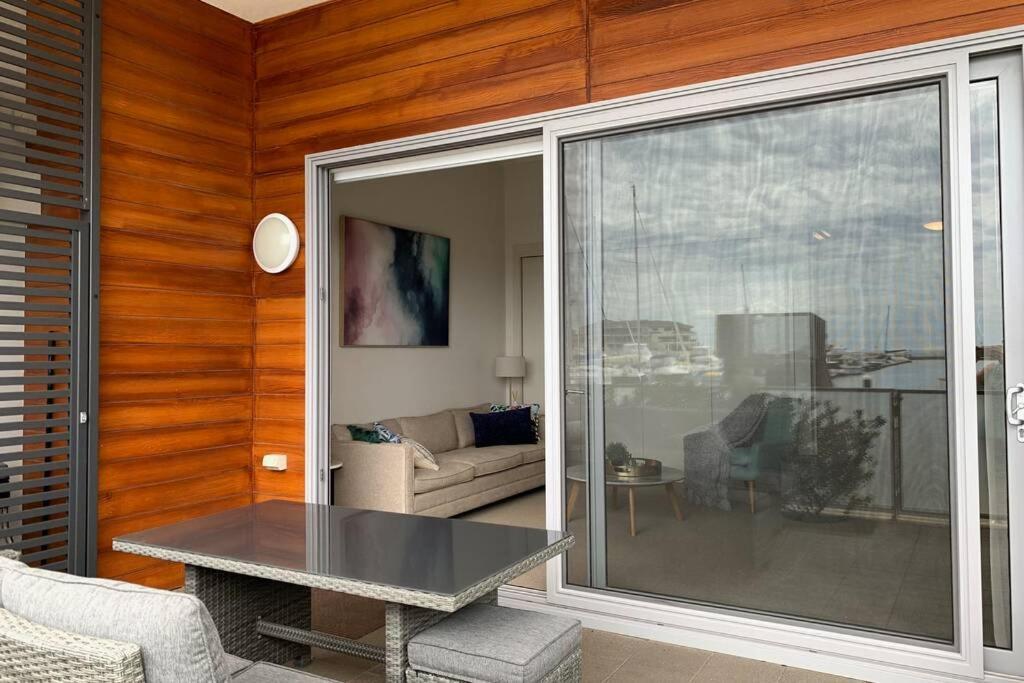 Mariner'S Cove ~ Luxe Waterfront Apartment Mindarie Exteriör bild